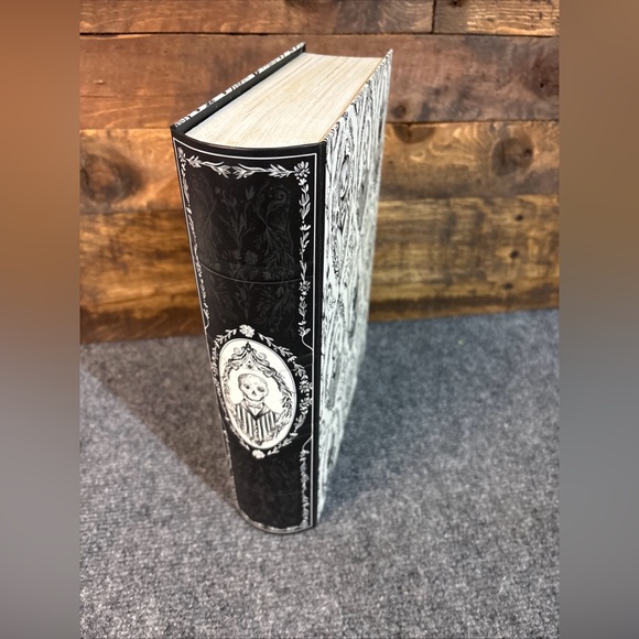 Punch Studio Decorative Nesting Book Box Halloween Skull Cat Pumpkin 8x11 - Picture 6 of 11